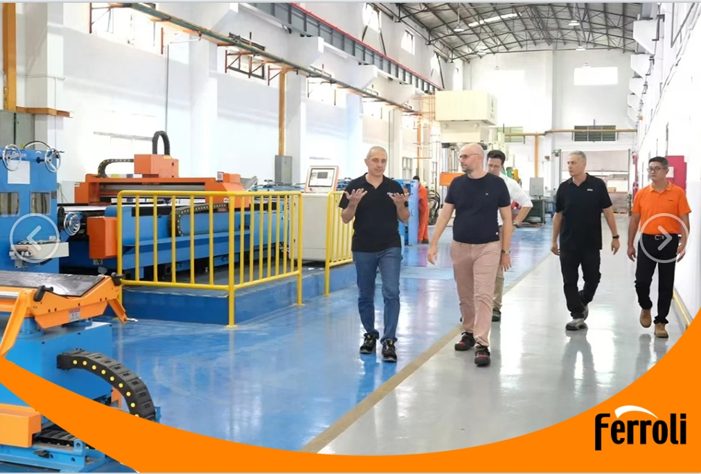 南宫电子游戏CEO一行莅临中国区广东出产基地视察