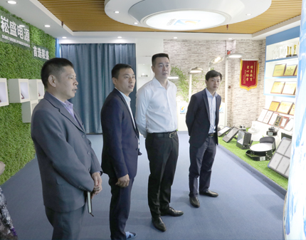 宝安区向导莅临南宫NG28视察调研指导事情